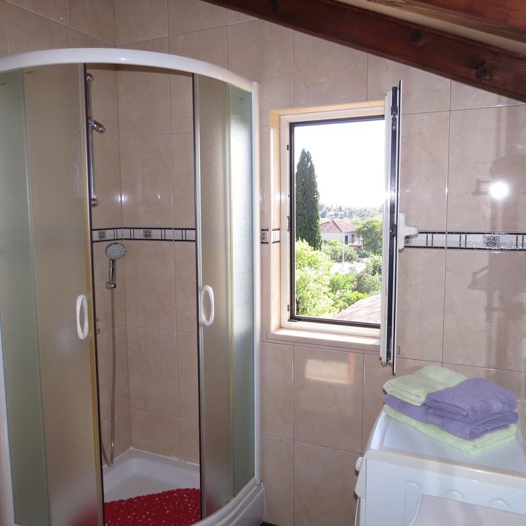 Apartmani Rita ミルナ エクステリア 写真